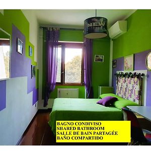 Camera con letto king size